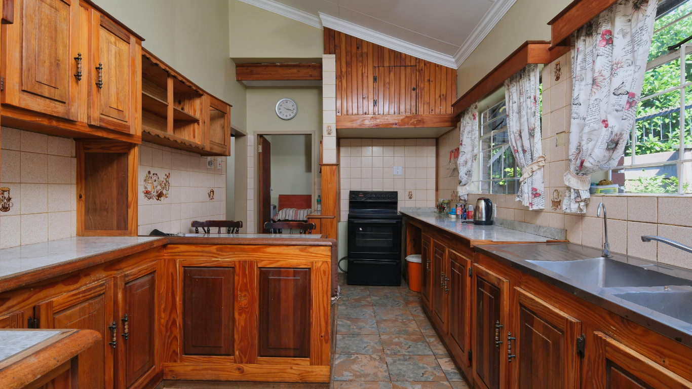 Before view of kitchen remodeling project